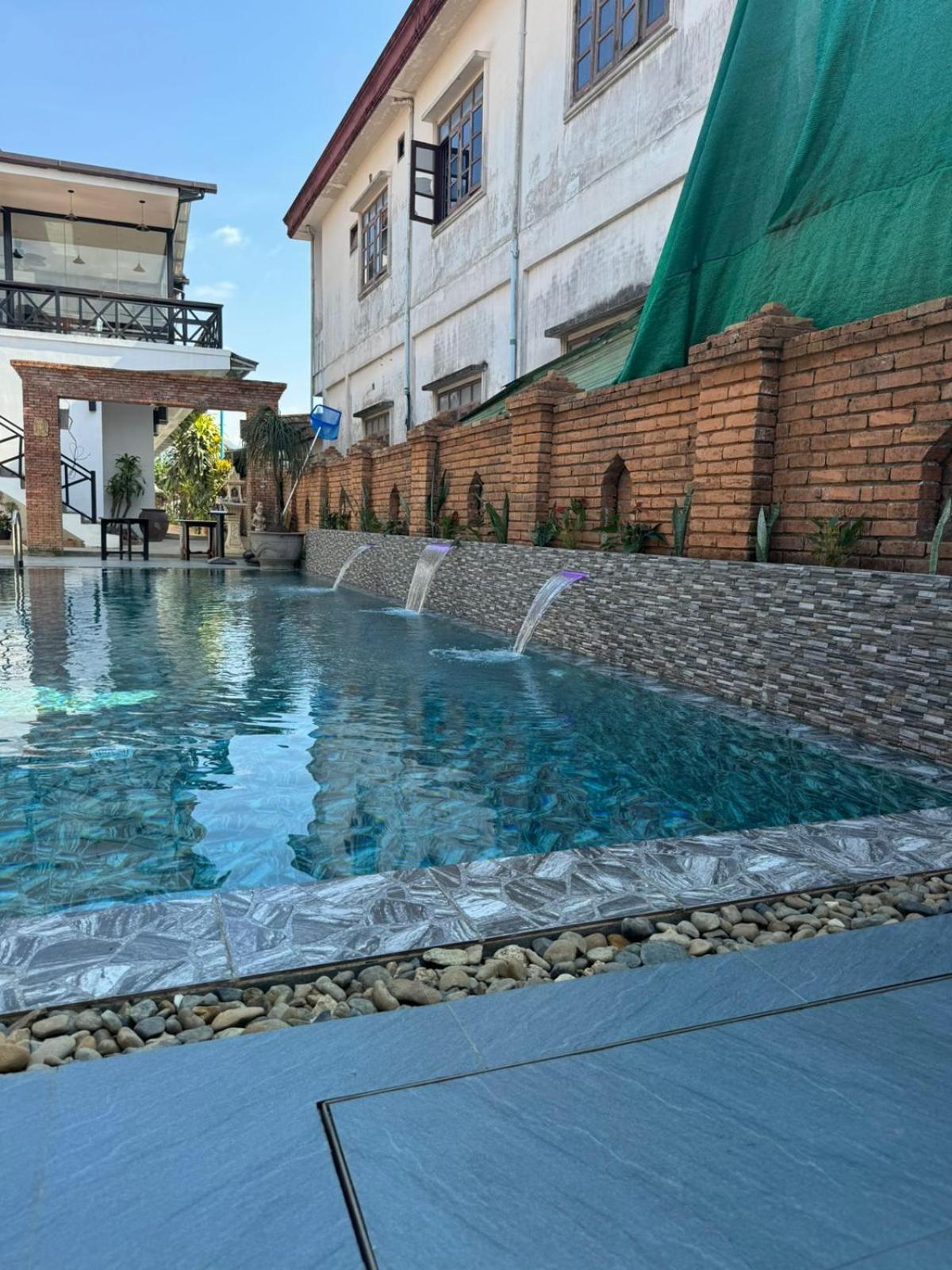 Win Hotel Vang Vieng Zewnętrze zdjęcie