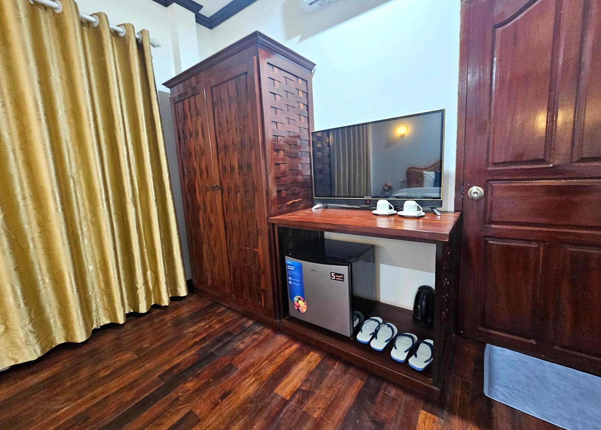 Win Hotel Vang Vieng Zewnętrze zdjęcie