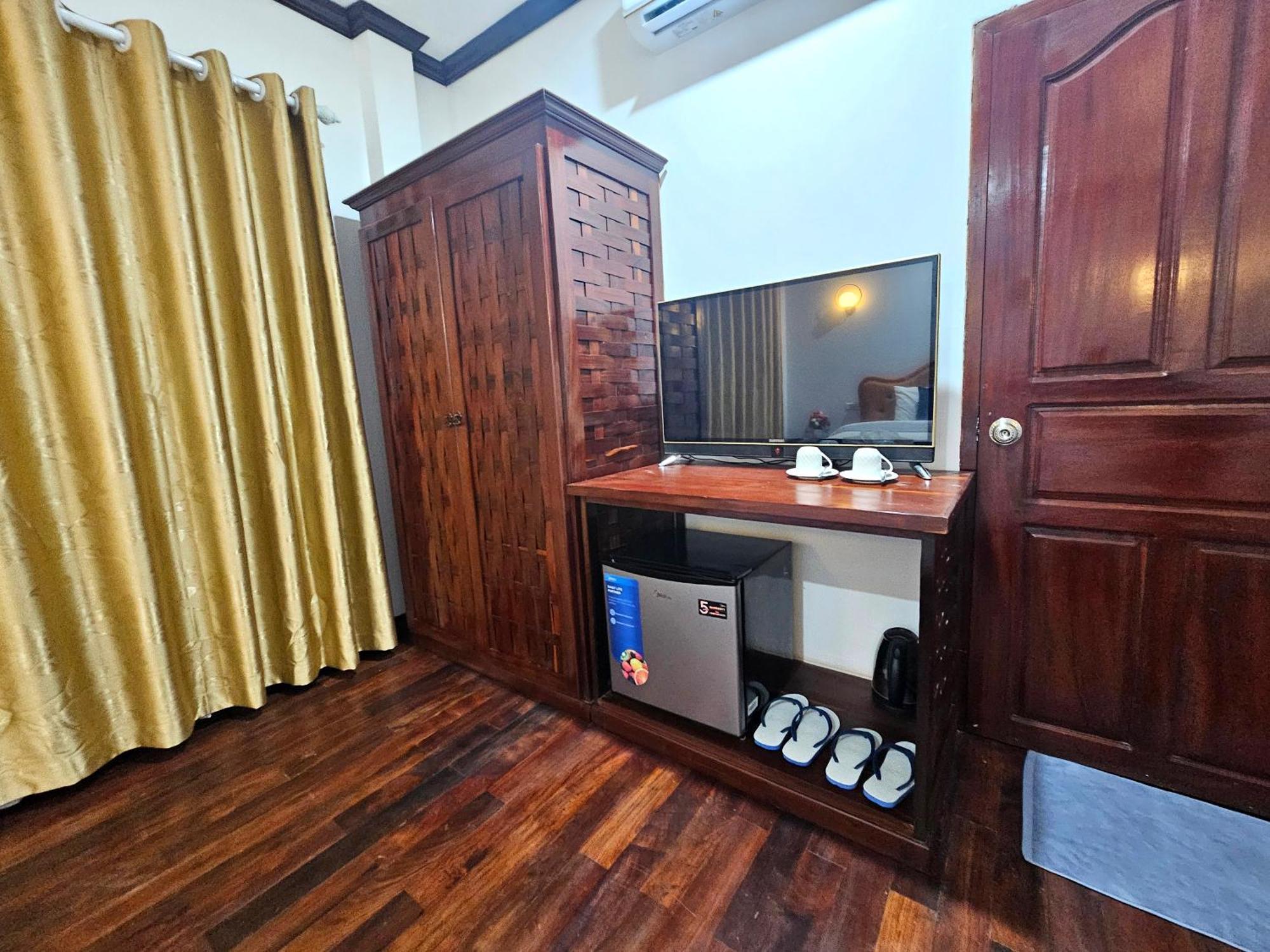 Win Hotel Vang Vieng Zewnętrze zdjęcie