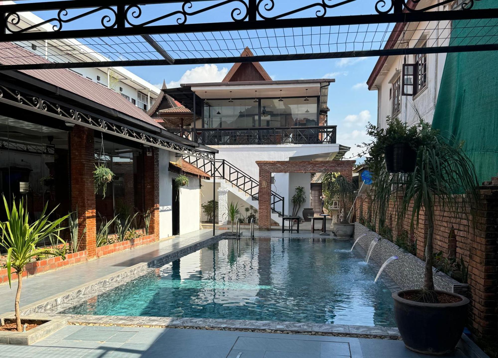 Win Hotel Vang Vieng Zewnętrze zdjęcie