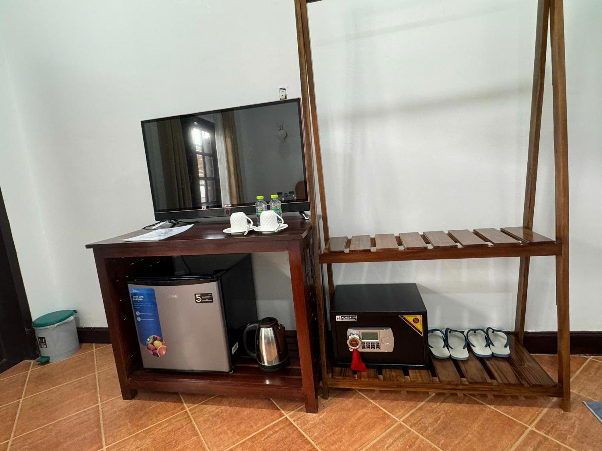 Win Hotel Vang Vieng Zewnętrze zdjęcie