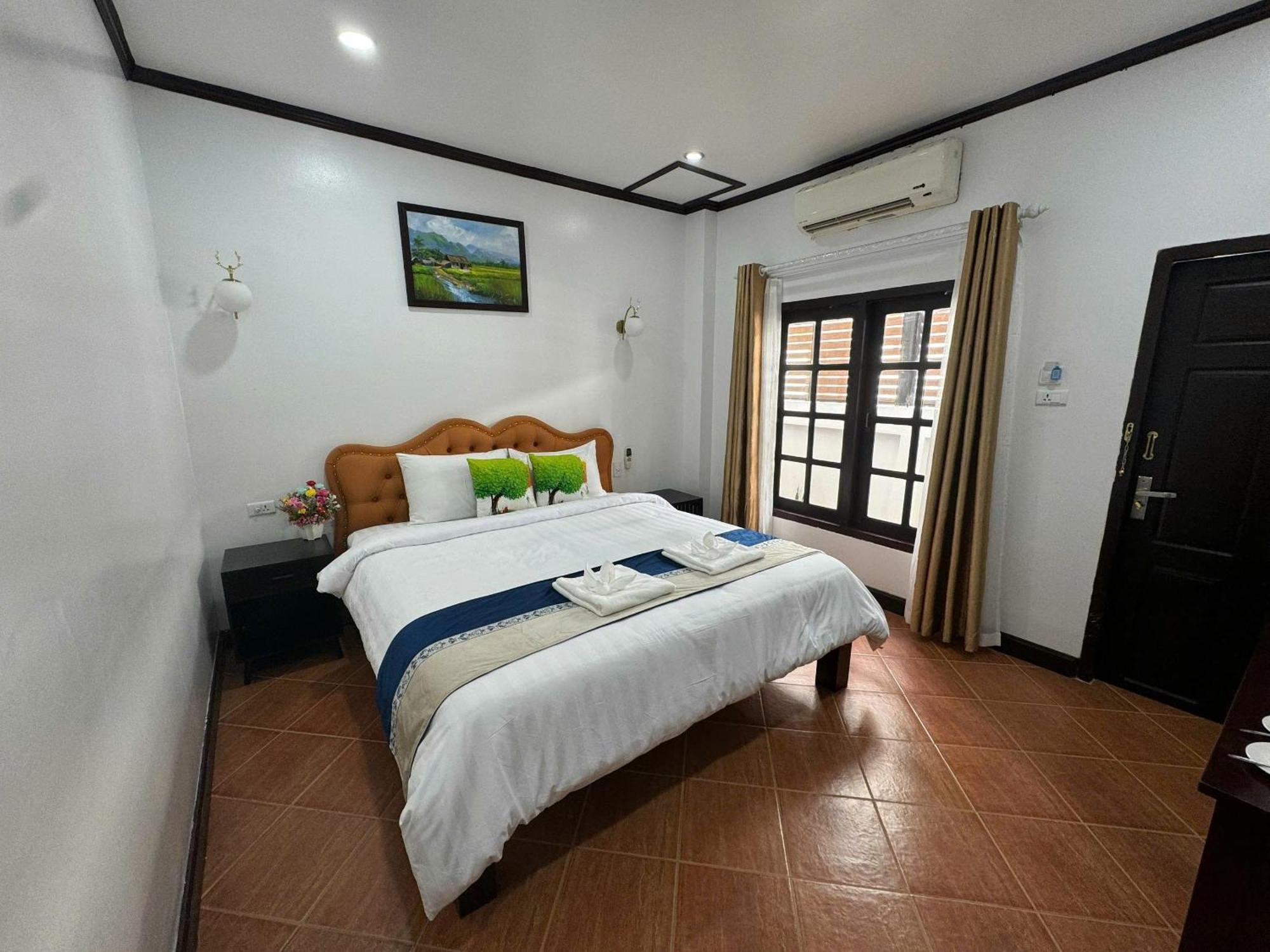 Win Hotel Vang Vieng Zewnętrze zdjęcie