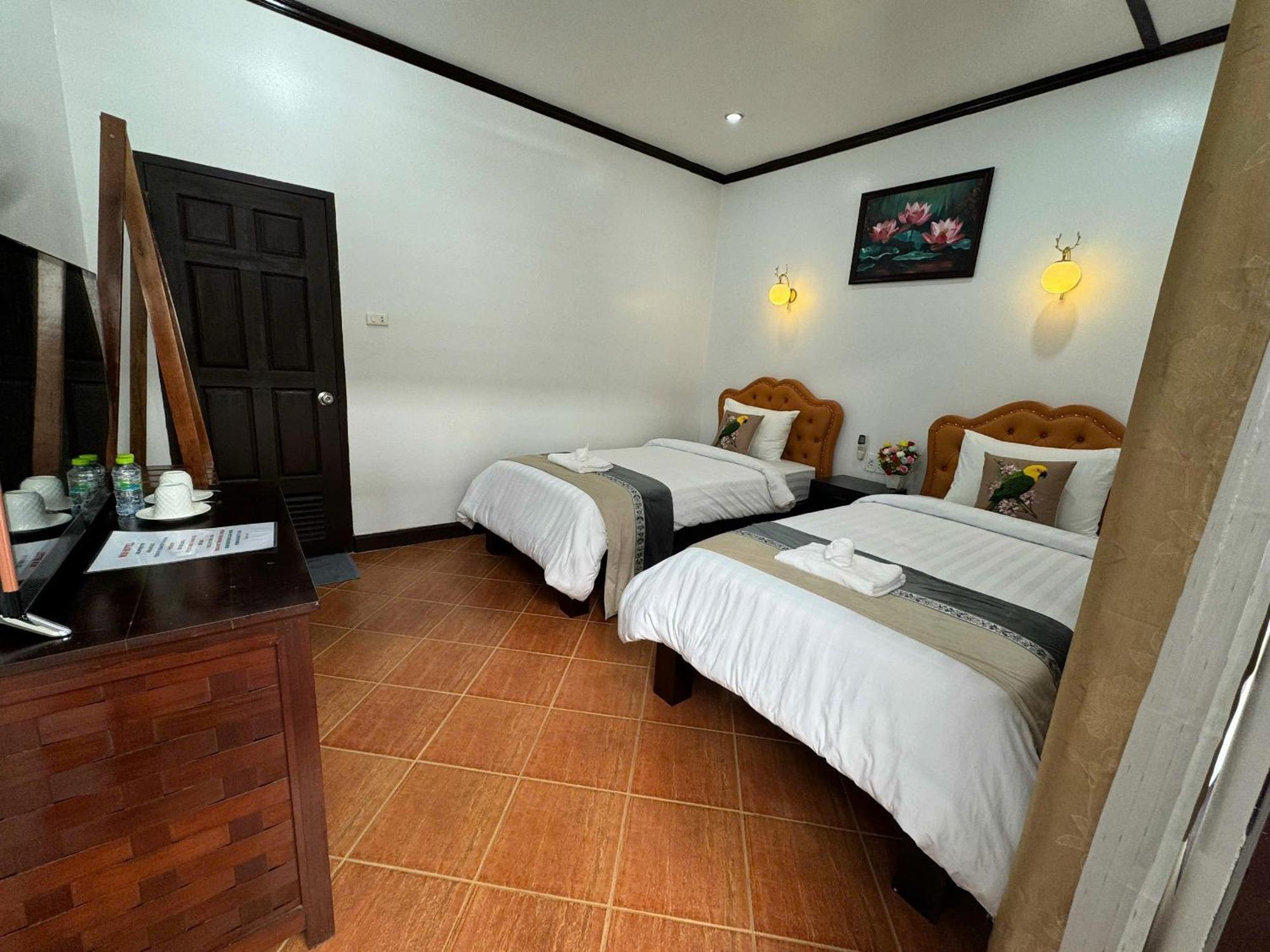 Win Hotel Vang Vieng Pokój zdjęcie
