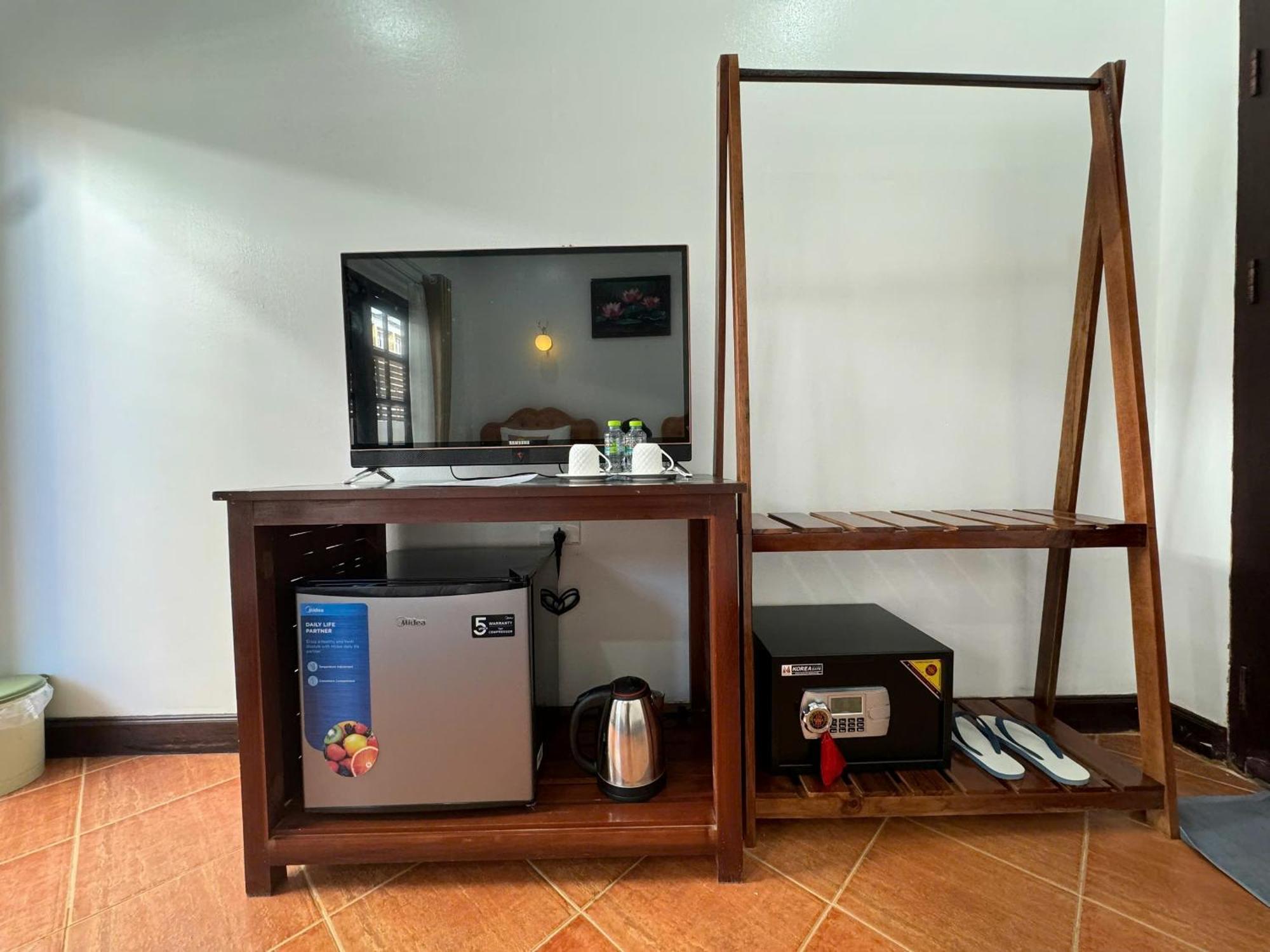 Win Hotel Vang Vieng Zewnętrze zdjęcie