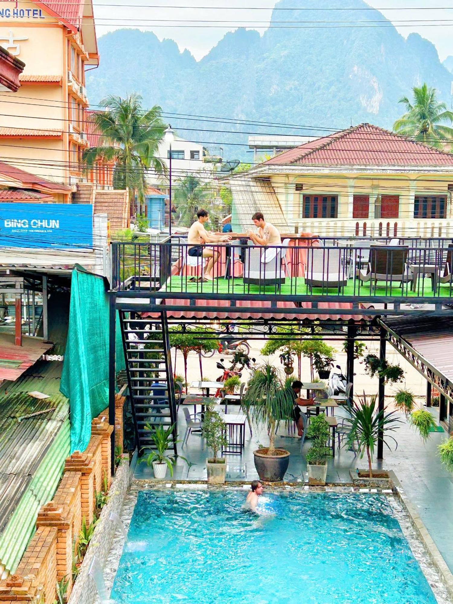 Win Hotel Vang Vieng Zewnętrze zdjęcie